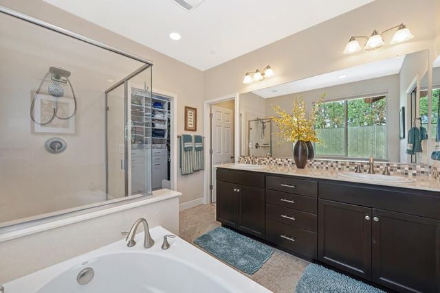 4668 Lue Ln, Carmichael, CA 95608