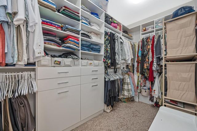 4668 Lue Ln, Carmichael, CA 95608