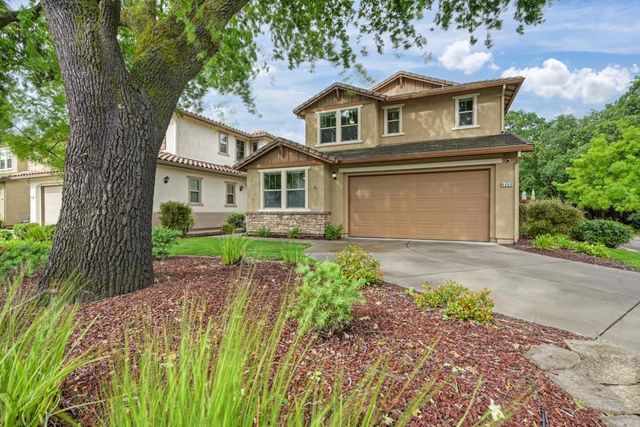 4668 Lue Ln, Carmichael, CA 95608