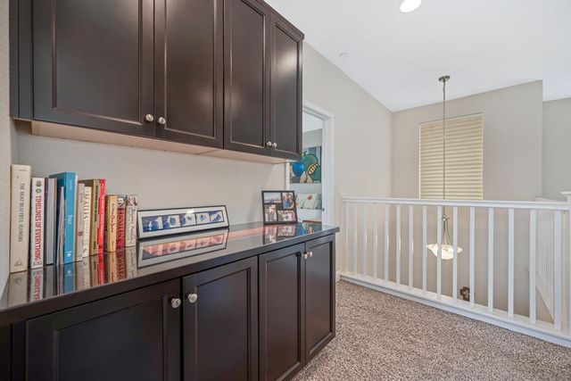 4668 Lue Ln, Carmichael, CA 95608