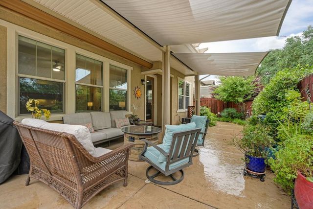 4668 Lue Ln, Carmichael, CA 95608