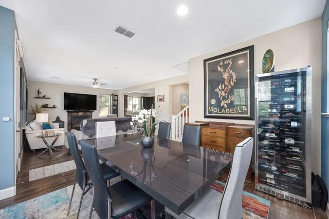 4668 Lue Ln, Carmichael, CA 95608