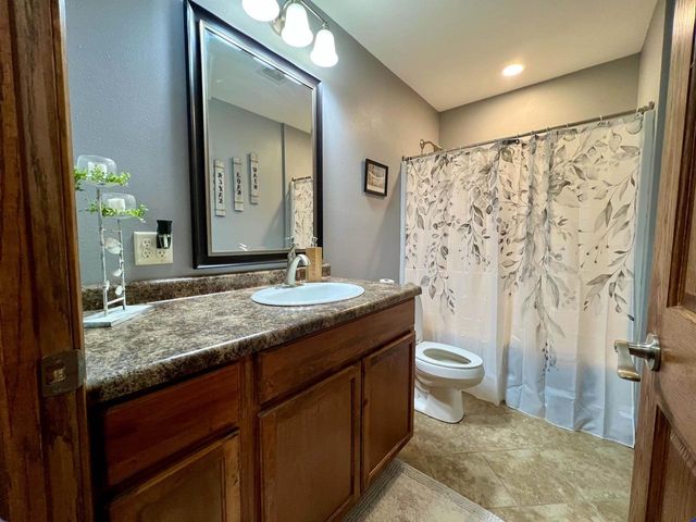 5628 E Eagle Drive, Milton, WI 53563