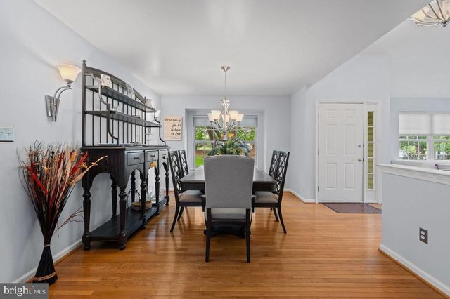 123 SHOAL CREEK DR, Blue Bell, PA 19422