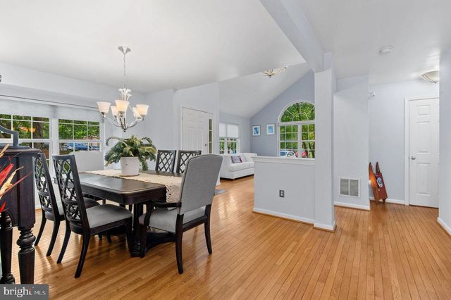 123 SHOAL CREEK DR, Blue Bell, PA 19422