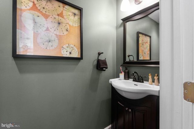 123 SHOAL CREEK DR, Blue Bell, PA 19422