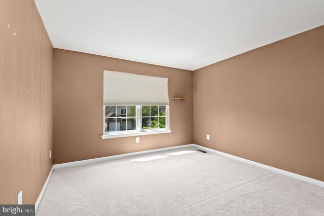 123 SHOAL CREEK DR, Blue Bell, PA 19422