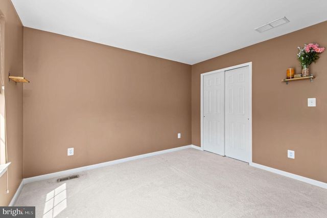 123 SHOAL CREEK DR, Blue Bell, PA 19422
