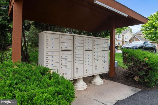 123 SHOAL CREEK DR, Blue Bell, PA 19422