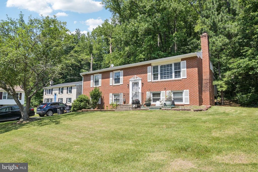 5210 W BONIWOOD TURN, Clinton, MD 20735