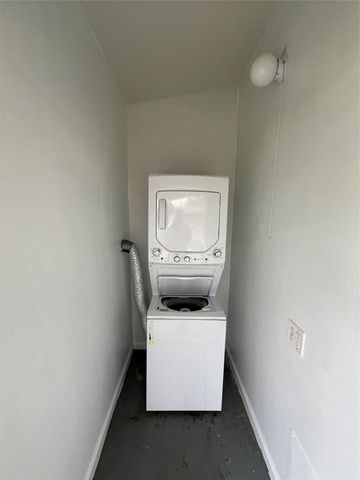 718 E Daugherty Drive, Garland, TX 75041