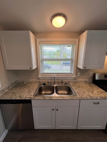 718 E Daugherty Drive, Garland, TX 75041