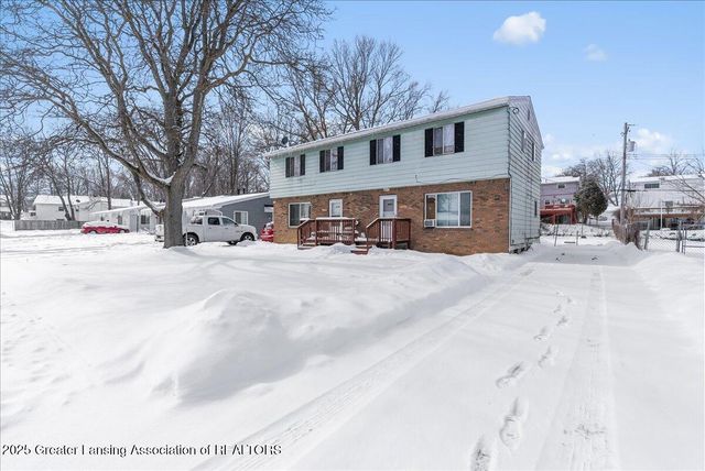 4114 Burchfield Drive, Lansing, MI 48910