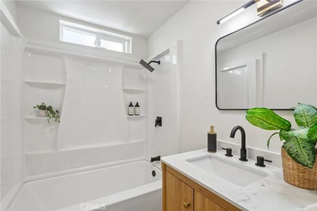 3961 Rockwood, Los Angeles, CA 90063