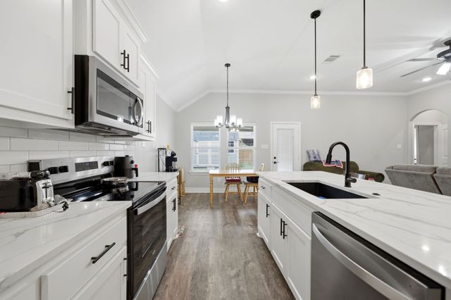 602 Moseley Lane, Greenville, TX 75402