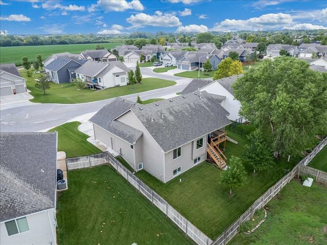 8356 W Kackley Ct, Wichita, KS 67205