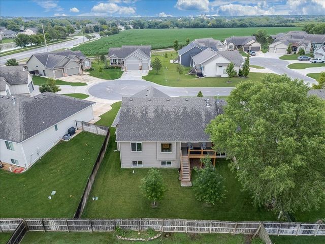 8356 W Kackley Ct, Wichita, KS 67205