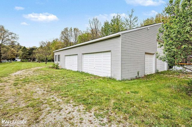 46502 Woodall Road, Shelby Twp, MI 48317