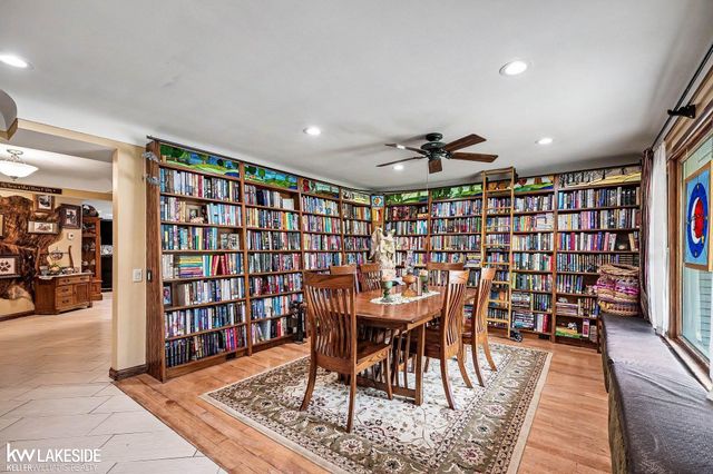 46502 Woodall Road, Shelby Twp, MI 48317