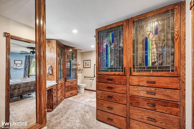 46502 Woodall Road, Shelby Twp, MI 48317
