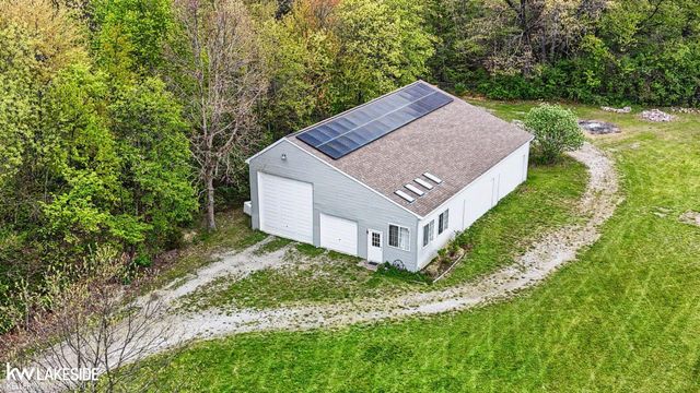 46502 Woodall Road, Shelby Twp, MI 48317