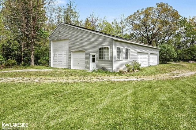 46502 Woodall Road, Shelby Twp, MI 48317