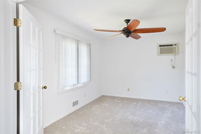 70 Buchanan Street, Pearl River, NY 10965