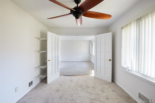 70 Buchanan Street, Pearl River, NY 10965