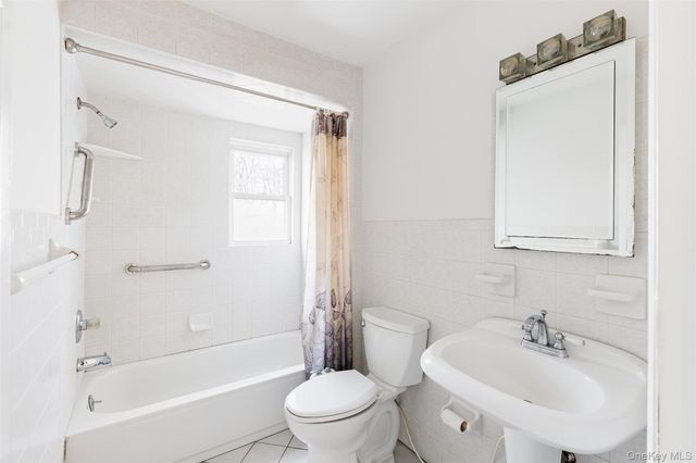 70 Buchanan Street, Pearl River, NY 10965