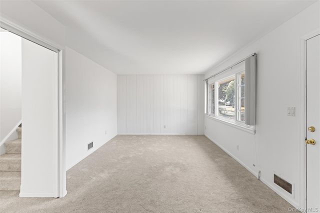 70 Buchanan Street, Pearl River, NY 10965