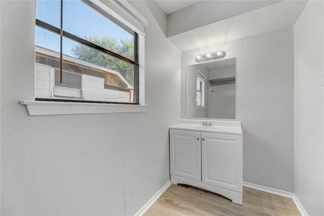 5645 Pinon Vista DR, Austin, TX 78724
