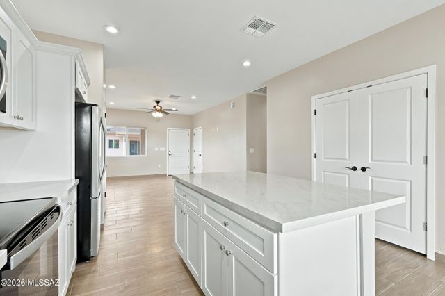 3390 E 1st Street, Tucson, AZ 85716