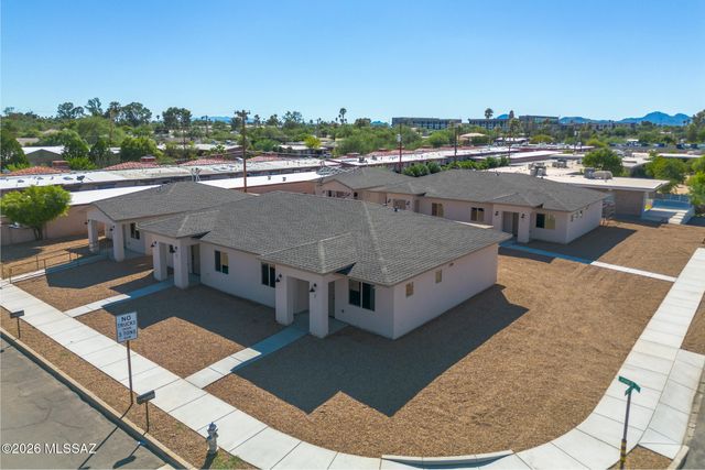 3390 E 1st Street, Tucson, AZ 85716