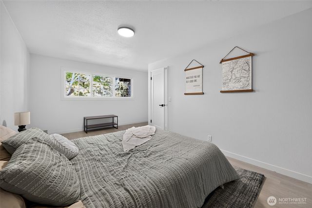 33907 23rd Avenue SW, Federal Way, WA 98023