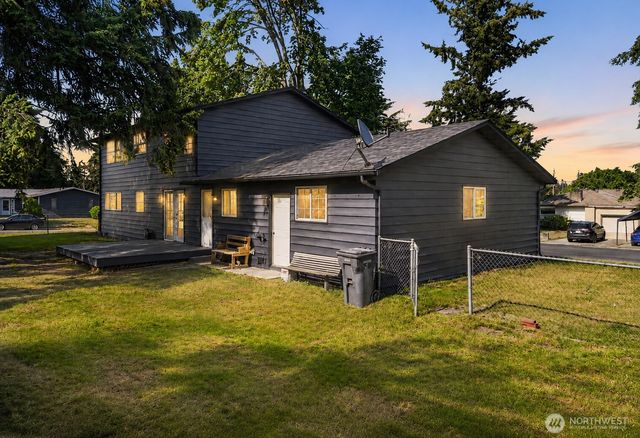 33907 23rd Avenue SW, Federal Way, WA 98023