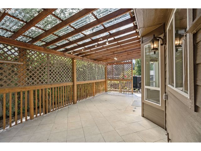 603 Ne 171ST Ave, Vancouver, WA 98684