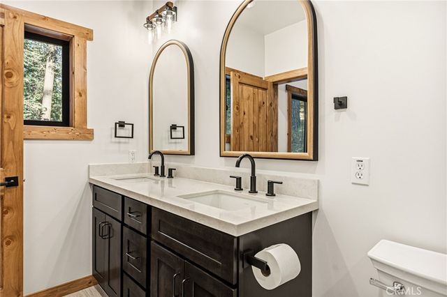 26325 Jacqueline Rd, Twin Peaks, CA 92391
