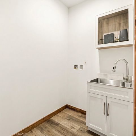 26325 Jacqueline Rd, Twin Peaks, CA 92391