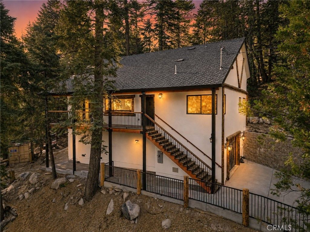 Image 1 of property listing at 26325 Jacqueline Rd, Twin Peaks, CA 92391