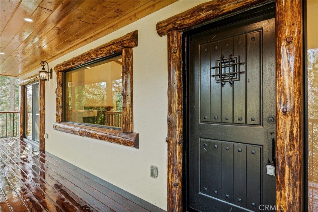 Image 20 of property listing at 26325 Jacqueline Rd, Twin Peaks, CA 92391
