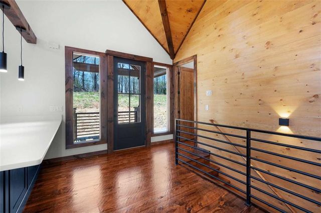 1038 BLUEBIRD Road, Mineral Bluff, GA 30559