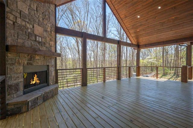 1038 BLUEBIRD Road, Mineral Bluff, GA 30559
