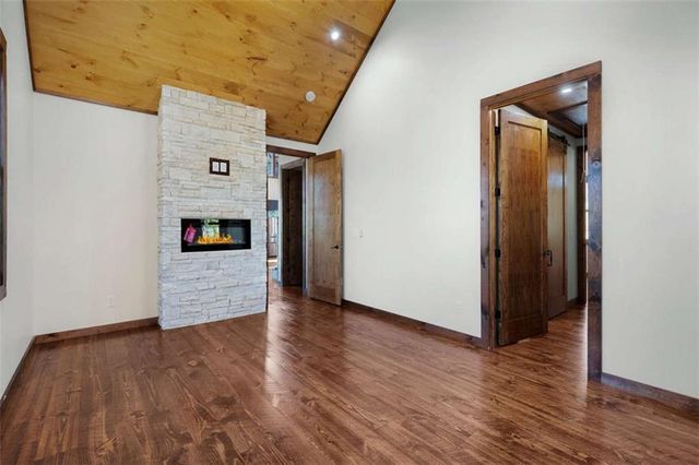 1038 BLUEBIRD Road, Mineral Bluff, GA 30559