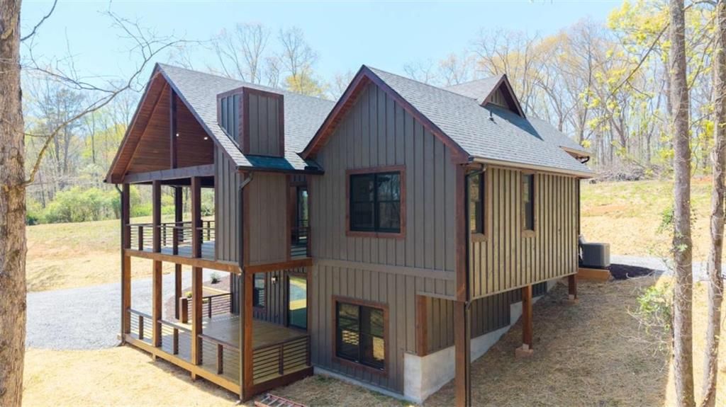 1038 BLUEBIRD Road, Mineral Bluff, GA 30559