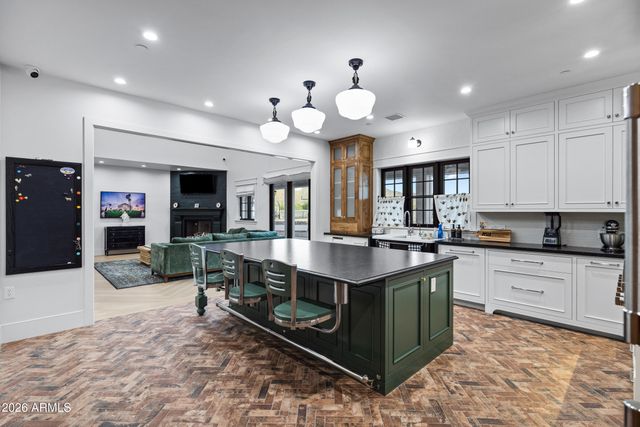 35816 N BELL Road, Queen Creek, AZ 85144