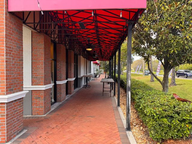 9664 W LINEBAUGH AVE, Tampa, FL 33626