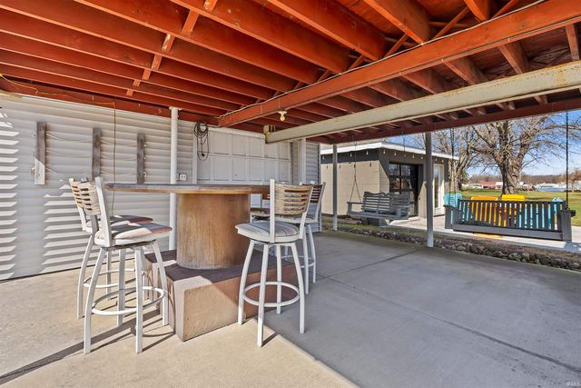 4415 N West Shafer Drive, Monticello, IN 47960