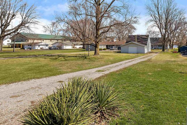 4415 N West Shafer Drive, Monticello, IN 47960