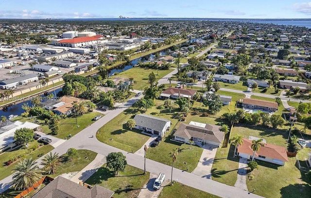 2623 SE 17 Avenue 2623, Cape Coral, FL 33904