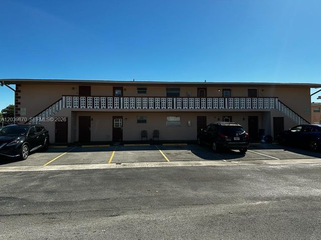 7480 SW 10th Street 202A, North Lauderdale, FL 33068